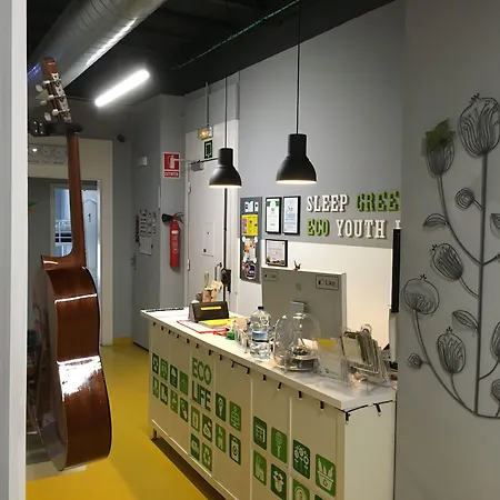 Sleep - Certified Eco Youth Auberge de jeunesse *