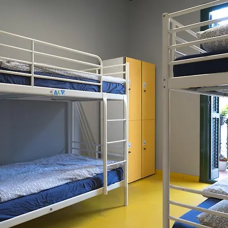 Sleep - Certified Eco Youth Barcelona