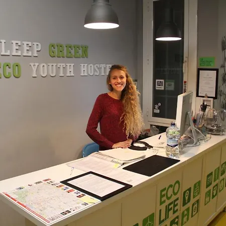 Sleep - Certified Eco Youth Hostel *