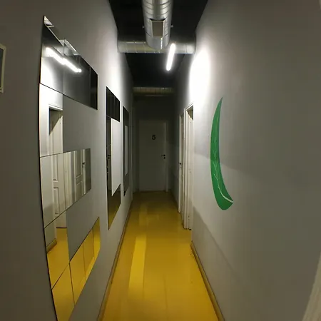 Hostel Sleep - Certified Eco Youth