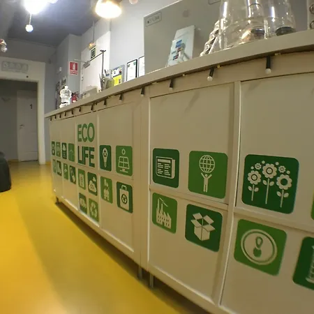 Sleep - Certified Eco Youth Hostel *