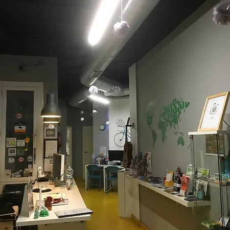 Hostel Sleep - Certified Eco Youth
